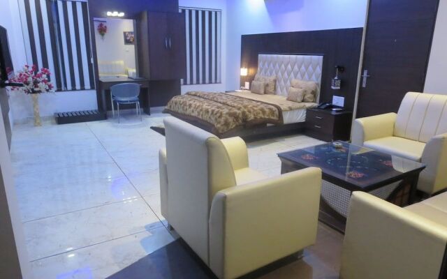 Hotel Madhushrie
