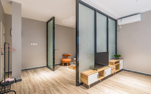 Yishan Residential Residence