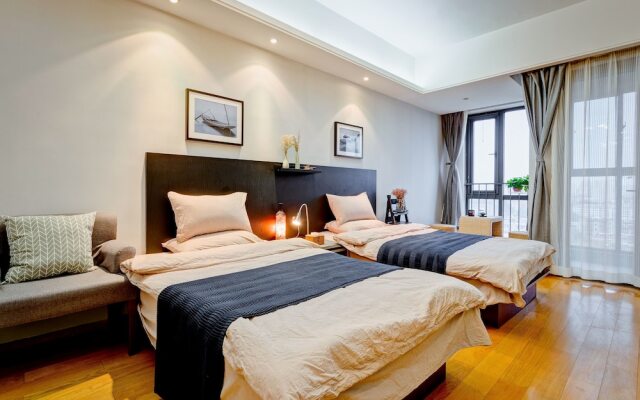 Royal Garden Apartment
