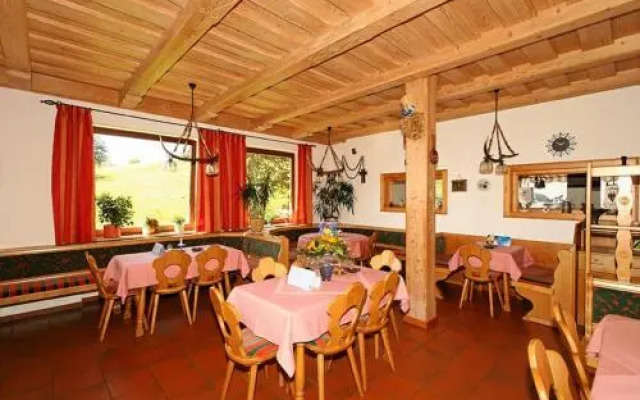 Berggasthof-Pension Seminar- und Tagungshaus Menauer