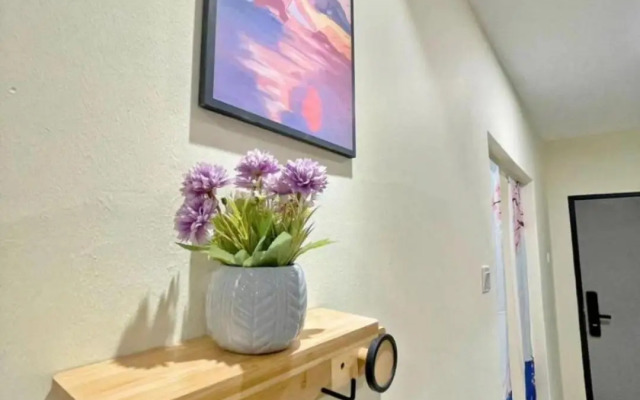 One Life Four Season Waterpark Guest House Manhattan Condominium