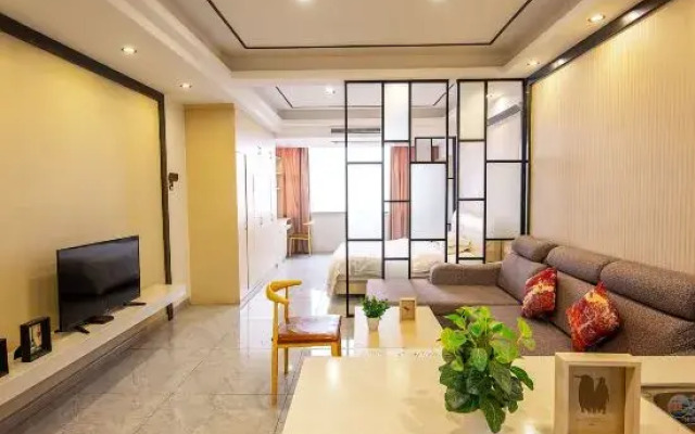 Yueyang 2599 Hotel Apartment