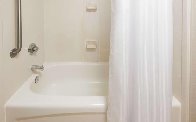 Homewood Suites by Hilton® Orlando-UCF Area