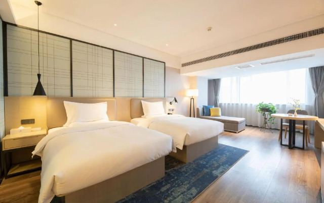 Echarm Hotel Huaifang Taihua Fengzheng Plaza