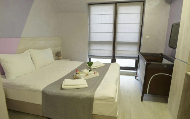 Noris Apart with Garage