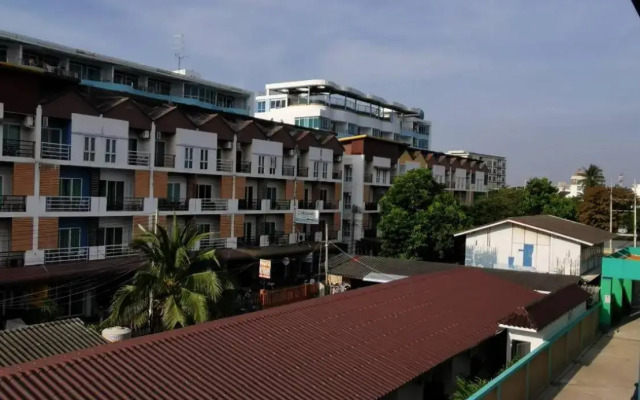 The Sea Bangsaen Hotel