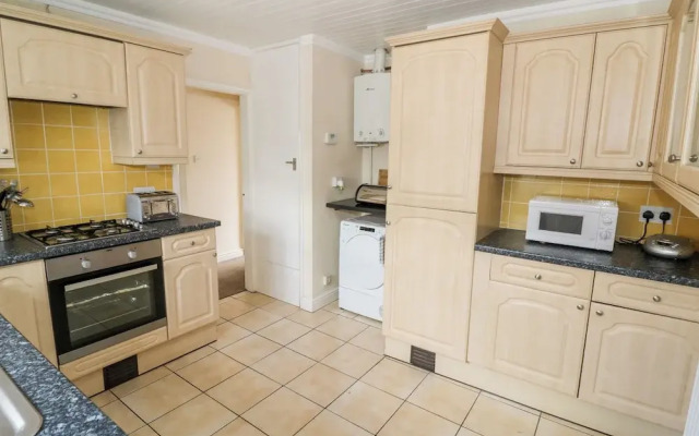 Lynsted Lodge