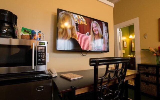 Wailuku Guesthouse
