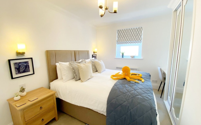 The Degas Sea View Suite