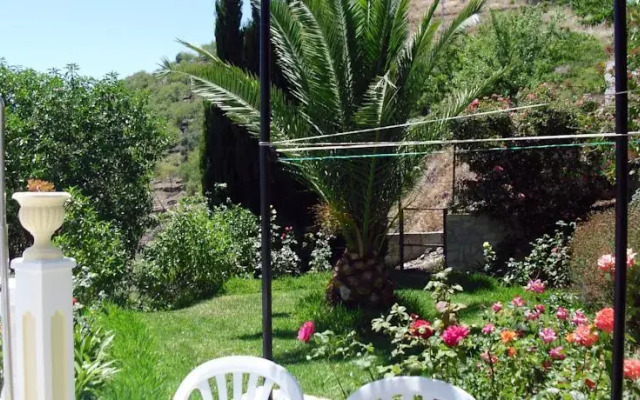Las Encinillas De Corumbela