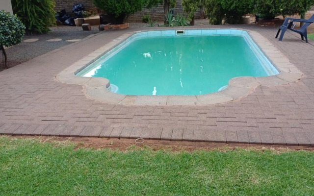 Cura Lodge
