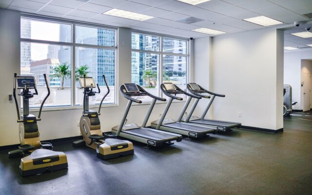 Amazing Studio Apt BRICKELL With pool