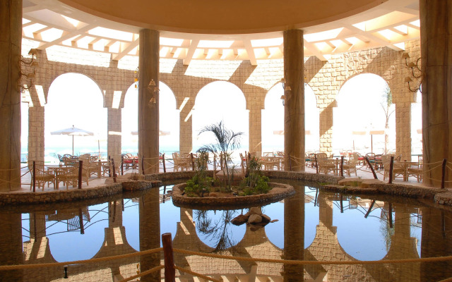 Red Sea Taj Mahal Resort & Aqua Park