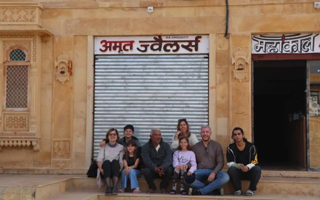 Urmila Guest House