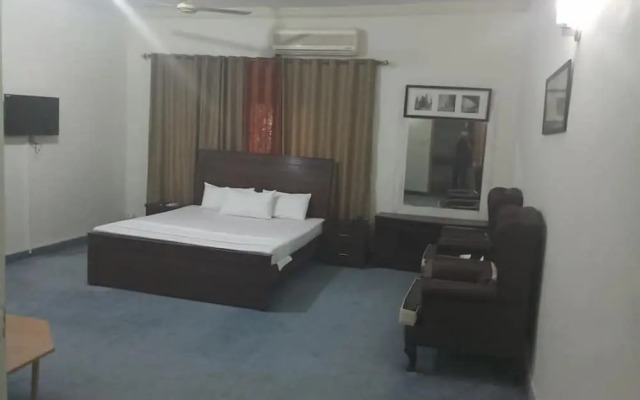 Orion Inn