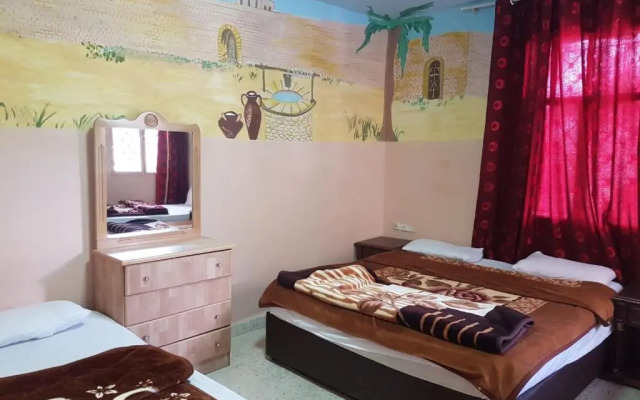 Dana Moon Hotel