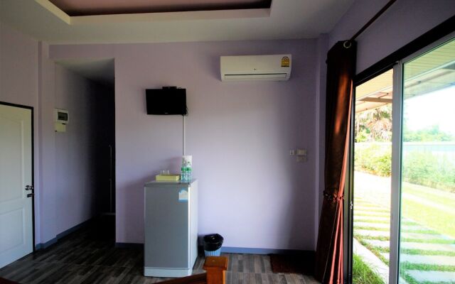 Wangthong Beach Resort