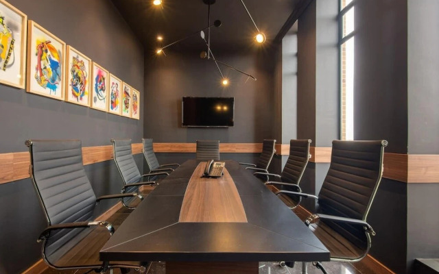 Modern 1BR in Luxury Building by Wynwood-House