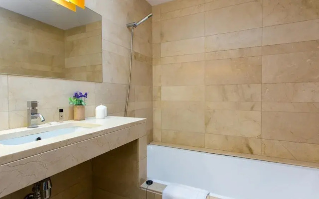 Villa Prestigia With Private Pool And Sea View