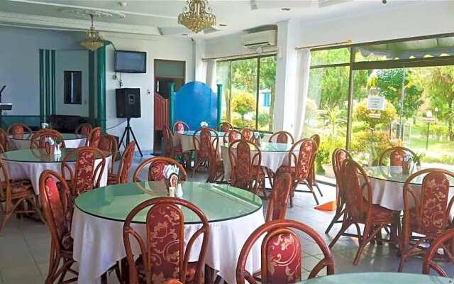 RR Wisata Indah Hotel