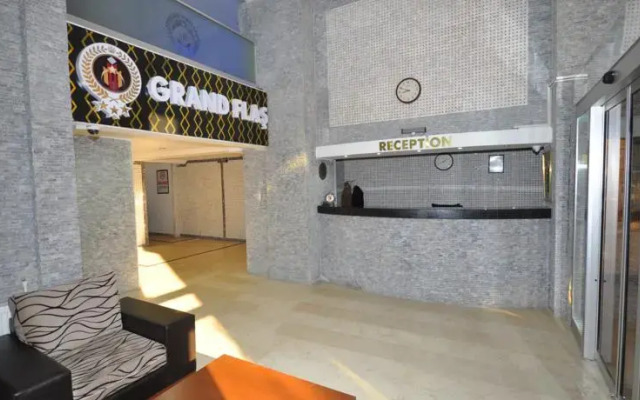Grand Flas Otel