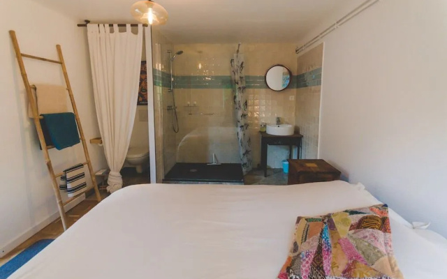 Joyu Surf Shack