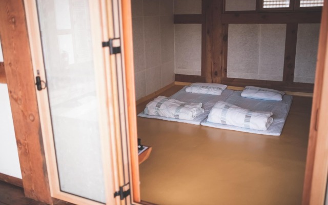 Peepul Hanok Stay