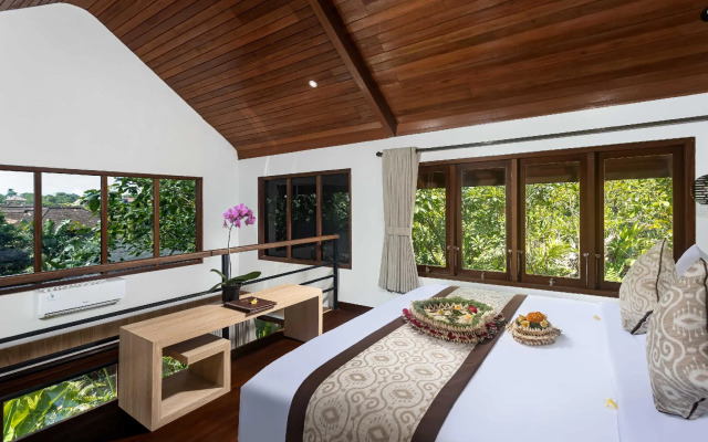 Candy Villa by Pramana Villas