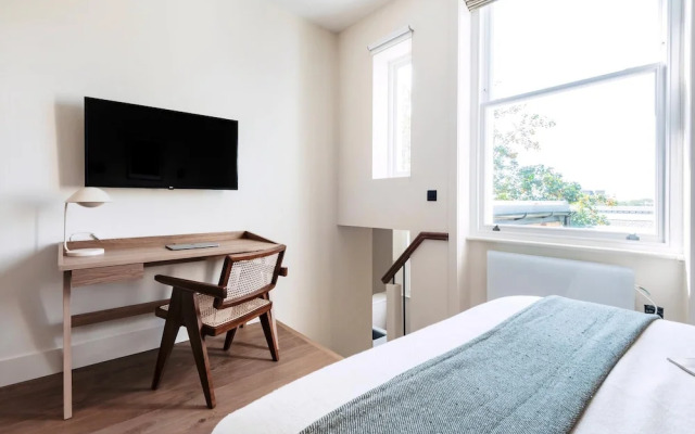 Stylish Earls Court City Retreat