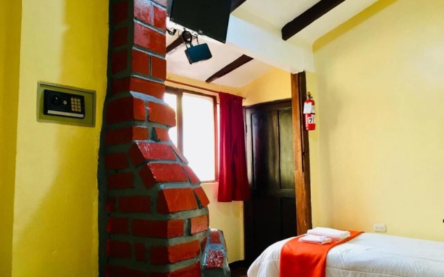 Hotel Alli's House