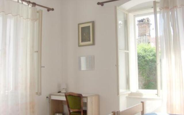 San Eleuterio Guesthouse