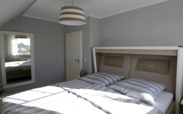 "isabel" in the House to the cog