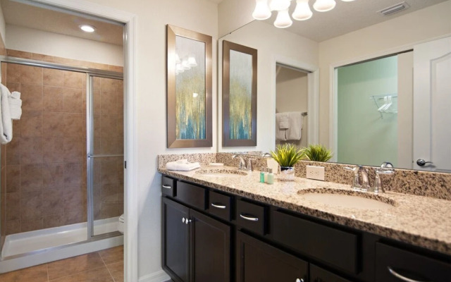 Solterra 5BR Splash Pool Townhouse