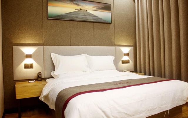 Thank Inn Hotel Shanxi Linfen Houma City Zhongxin Street Xintian Square – Guest Rooms – Linfen
