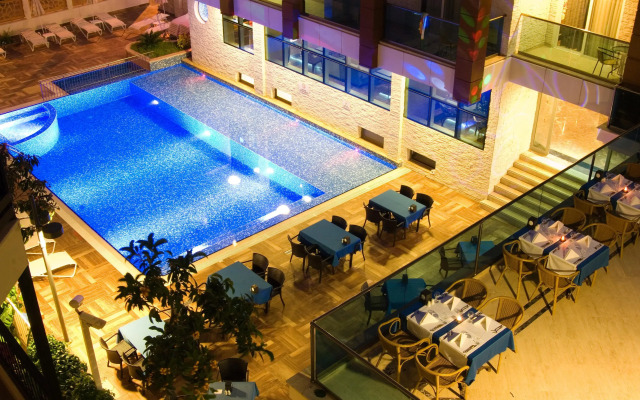 Supreme Marmaris Hotel