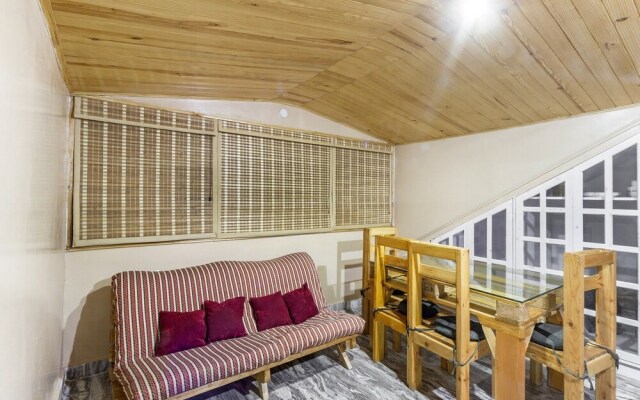 GuestHouser 1 BR Bed & Breakfast 83ac