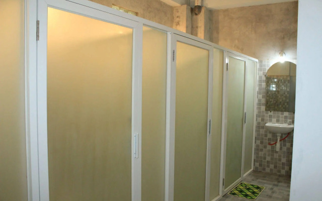 Sayang Maha Mertha Hotel