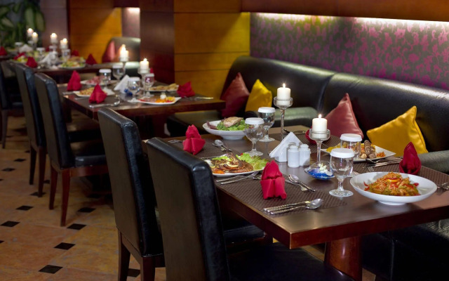 Corp Executive Hotel Doha Suites