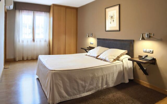 Hostal Izar-Ondo