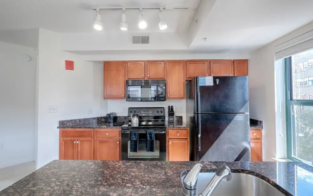 Thomas Circle Apartments by Global