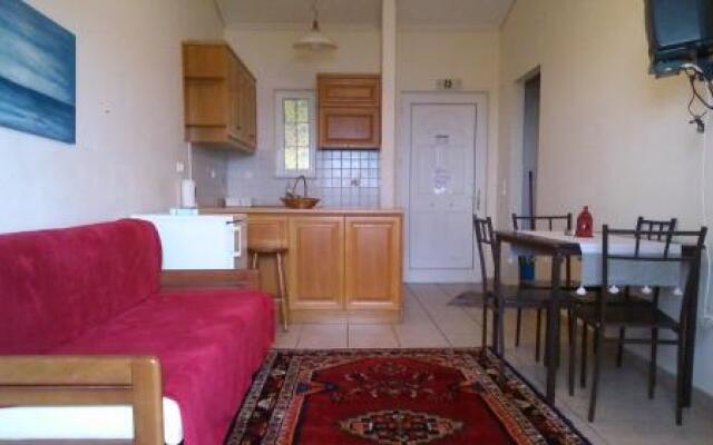 Aparthotel 3 Stars Monemvasia