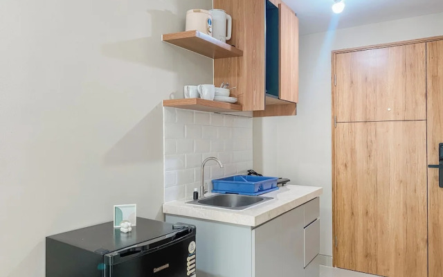 Modern Look Studio Apartment at LRT City Jatibening