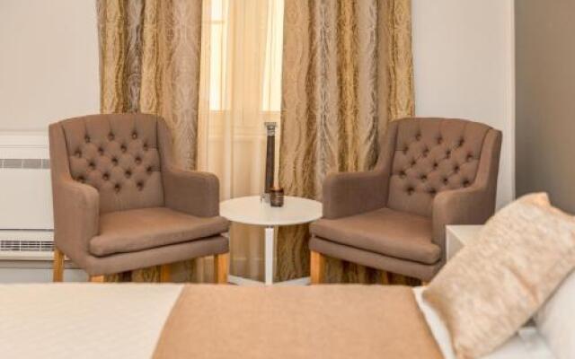 Royal Theatre Apartments