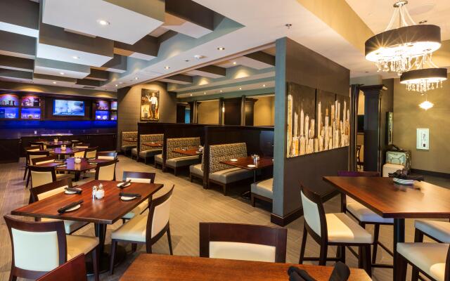 Crowne Plaza Shenandoah - The Woodlands Area by IHG