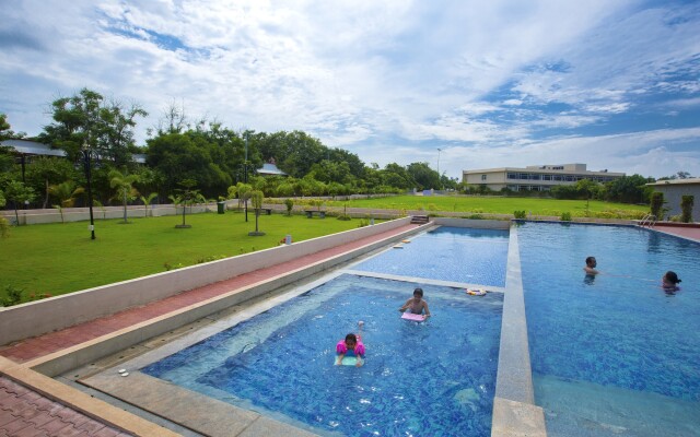Landmark Pallavaa Beach Resort