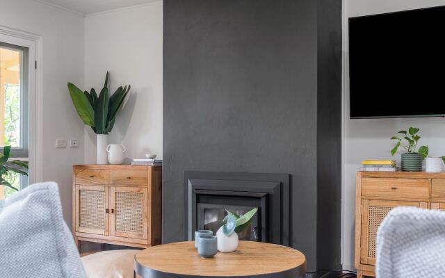 Your Luxury Escape - Little Farm House