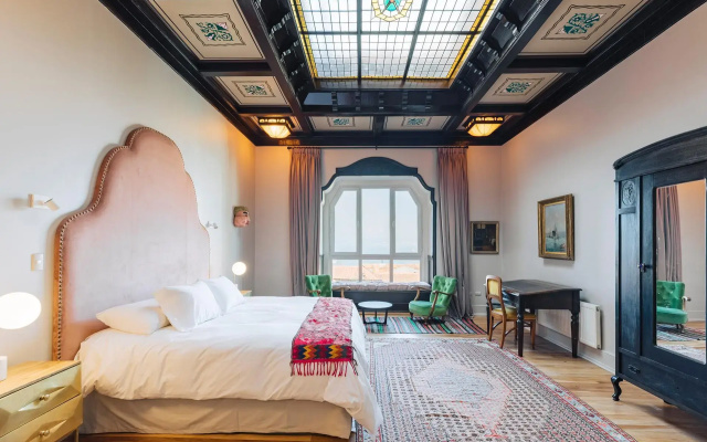 Casablu Hotel
