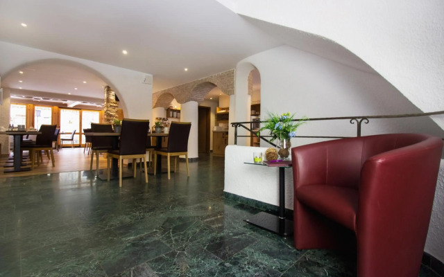 Hotel Alp Inn