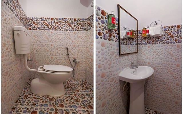 Flagship 75000 Sonal's Inn Allen Ganj