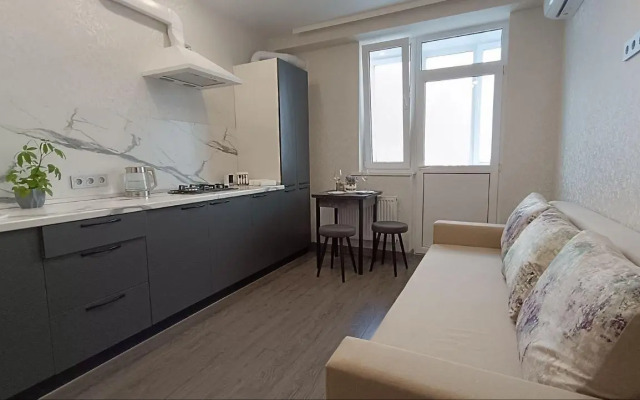 Apartments on Palmiro Tolyatti street 45
